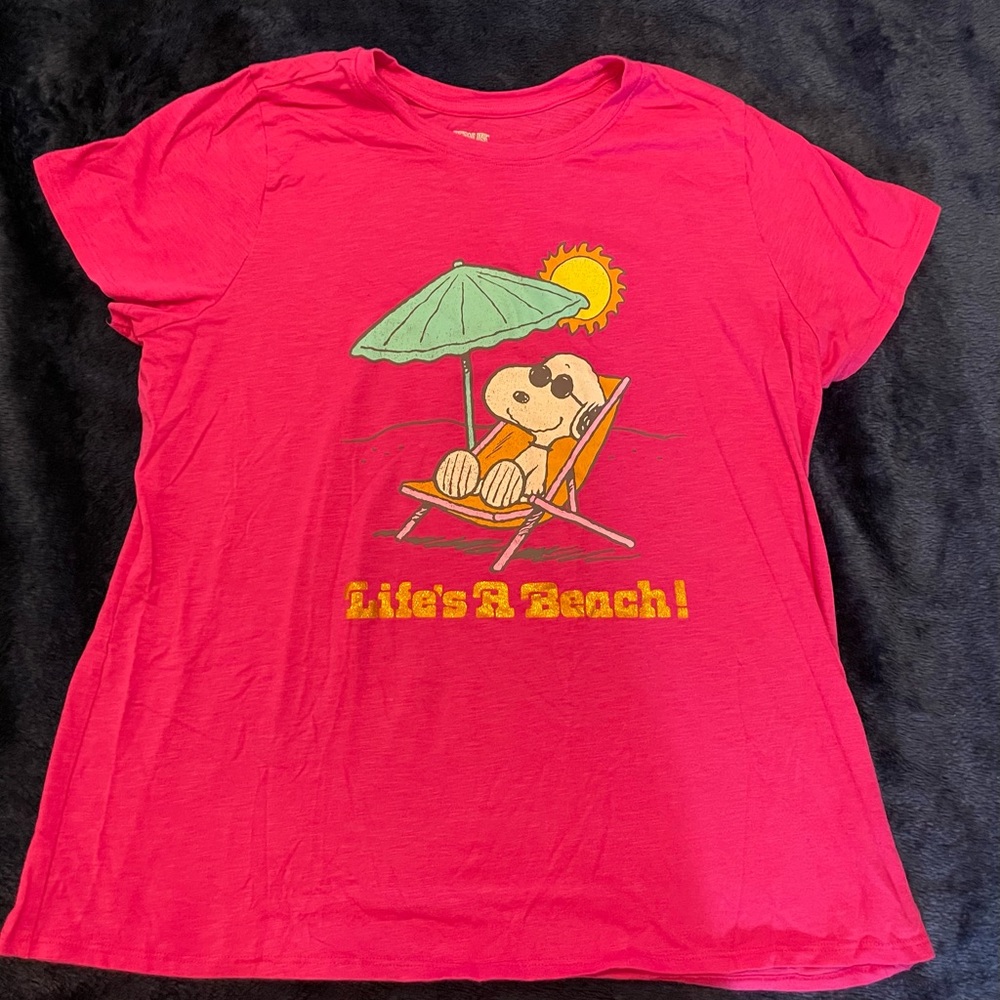 PEANUTS Women’s Pink Graphic Tee Snoopy size 18/20- Life is a Beach - (bin B)